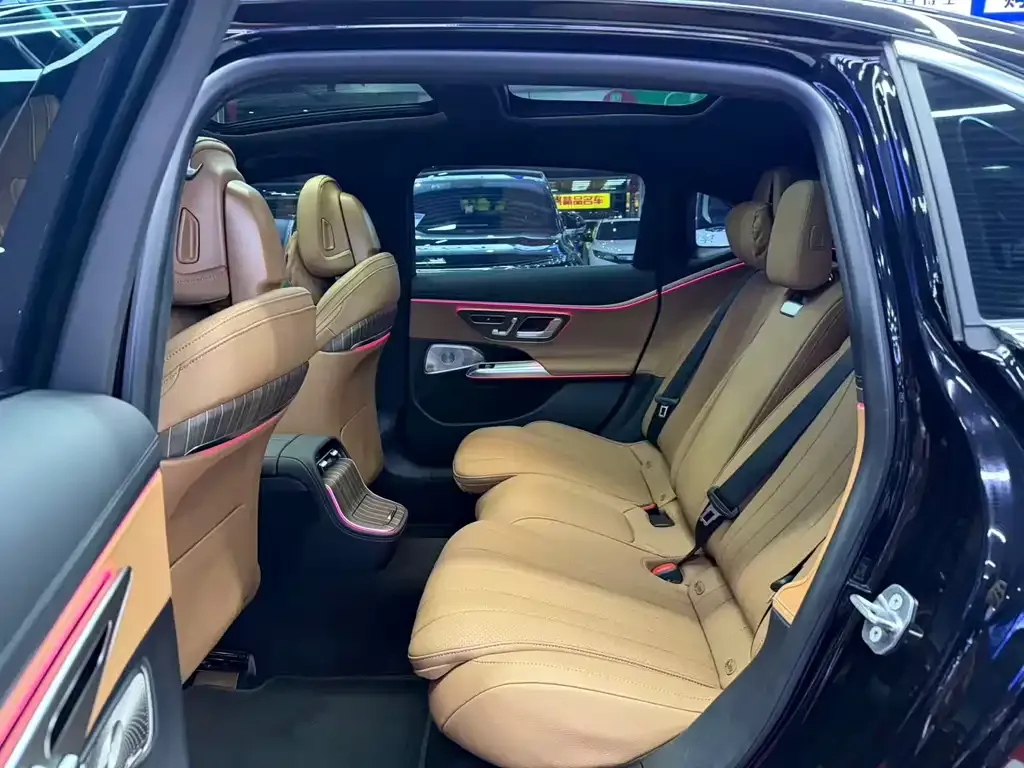Mercedes-Benz E-Class 2025 из CN, фото 5