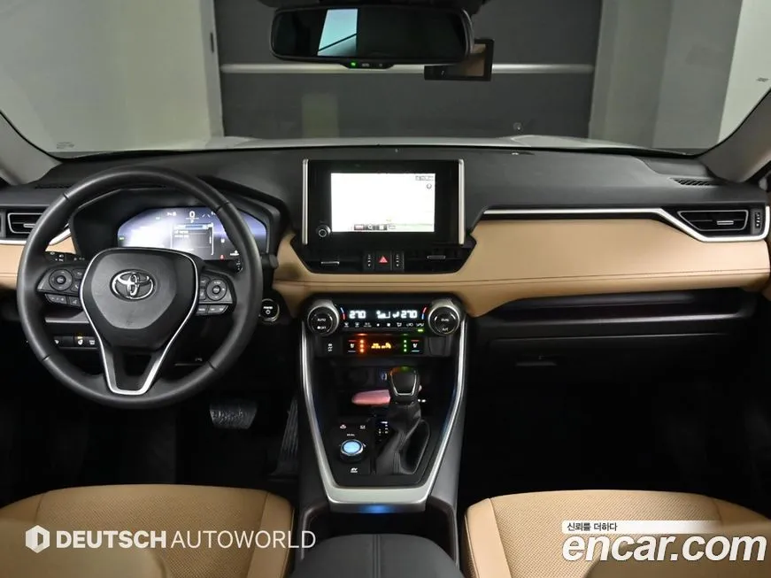 Toyota RAV4 — фото 10