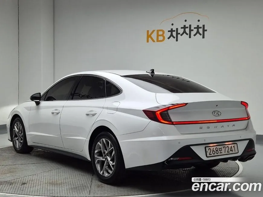 Hyundai Sonata — фото 4