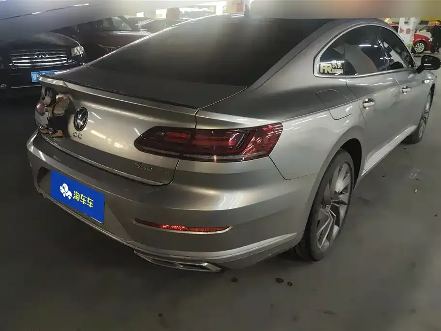 Volkswagen CC 2023 из CN, фото 9