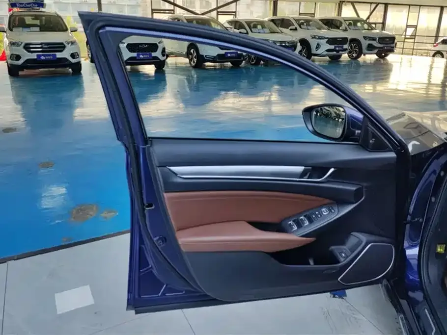 Honda Inspire 2021 из CN, фото 7