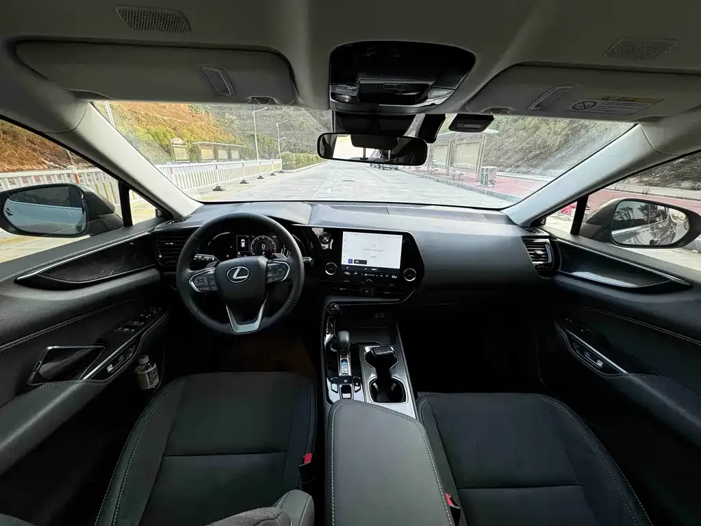 Lexus NX 2023 из CN, фото 3
