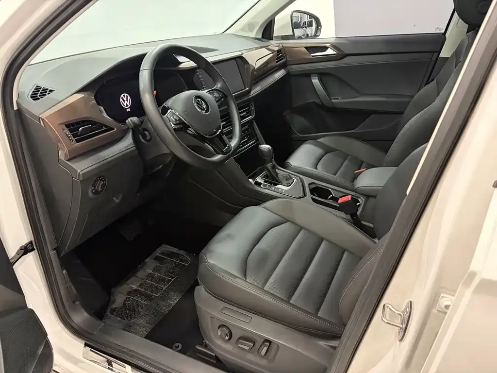 Volkswagen Tharu 2022 из CN, фото 5