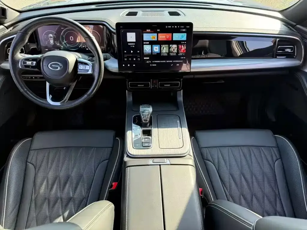 GAC Motor Trumpchi GS8 — фото 2