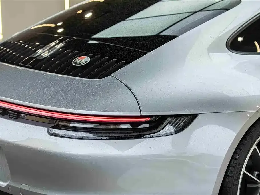 Porsche 911 2023 из CN, фото 7