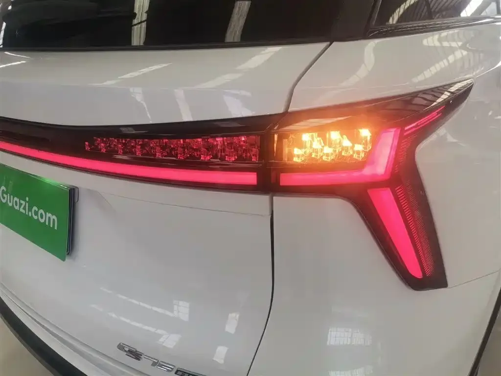 Changan CS75PLUS 2025 из CN, фото 2