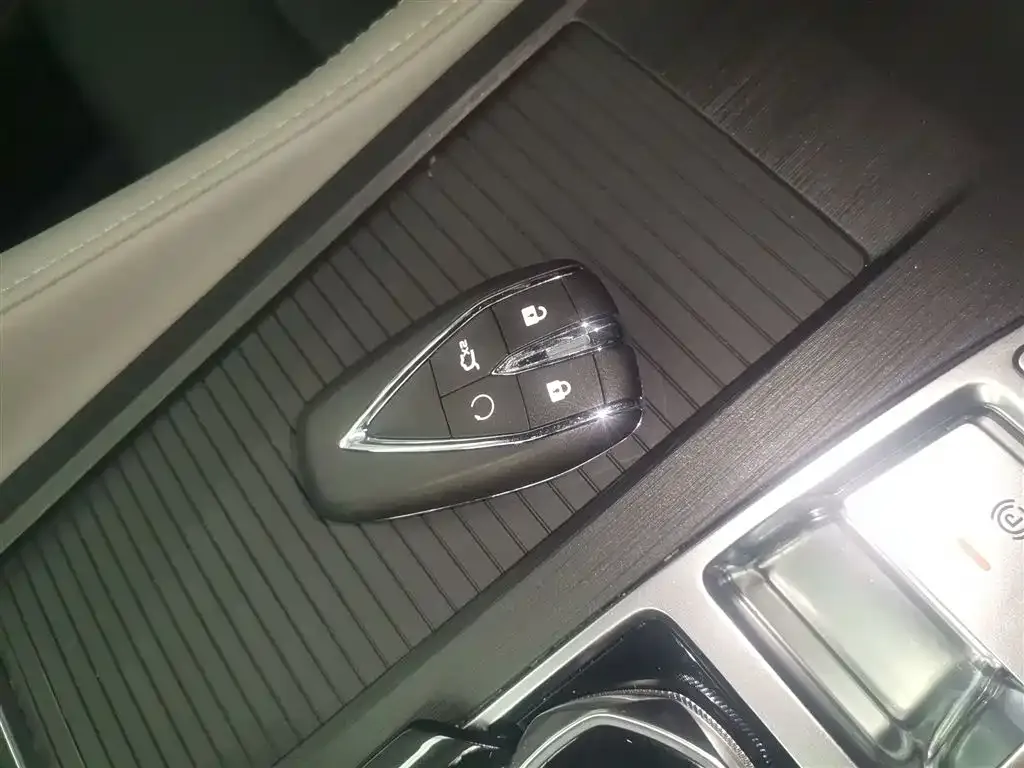 Changan CS75PLUS 2025 из CN, фото 10