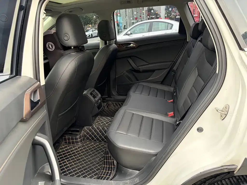 Volkswagen Tharu 2022 из CN, фото 3