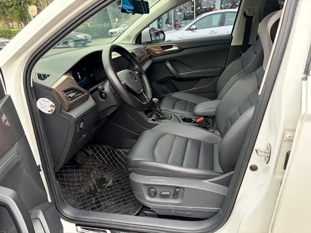 Volkswagen Tharu 2022 из CN, фото 2