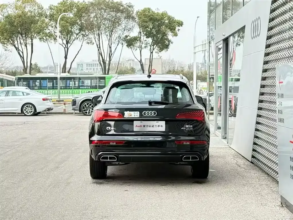 Audi Q5L 2025 из CN, фото 5