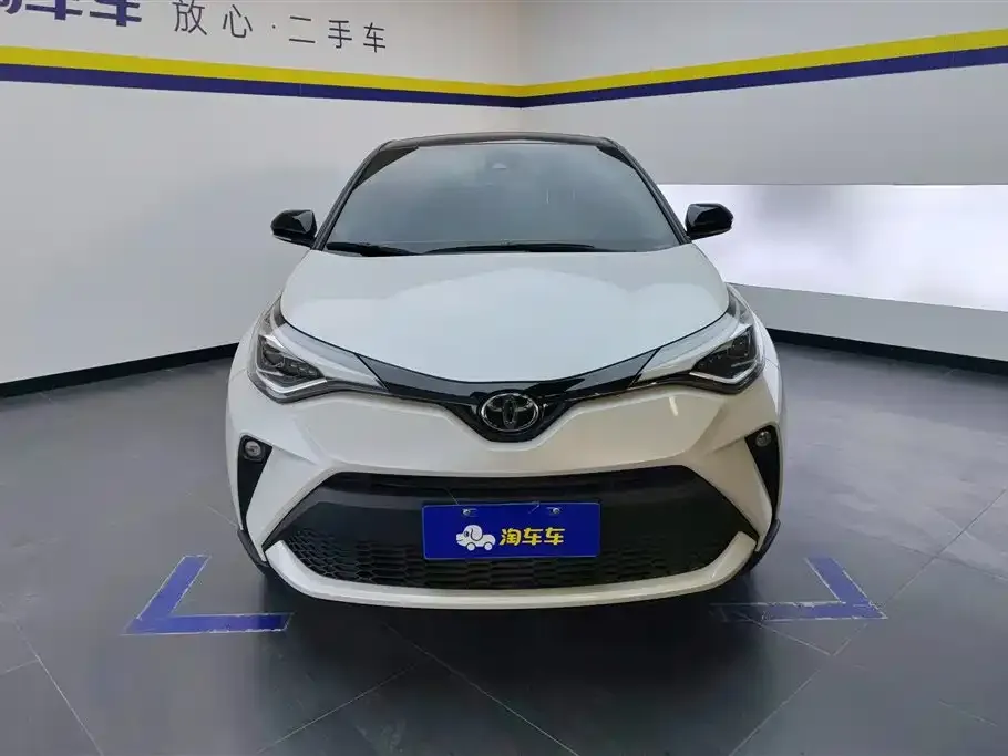Toyota C-HR 2023 из CN, фото 8