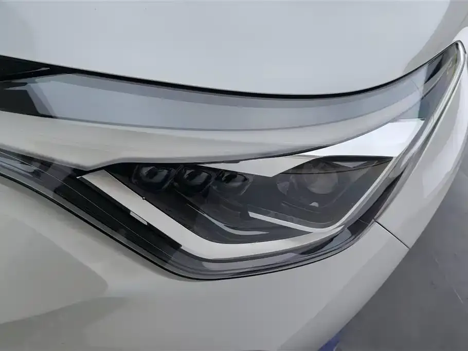 Toyota C-HR 2023 из CN, фото 7