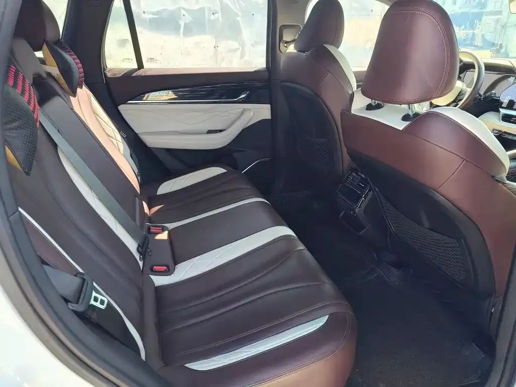 Geely Xingyue L 2021 из CN, фото 4