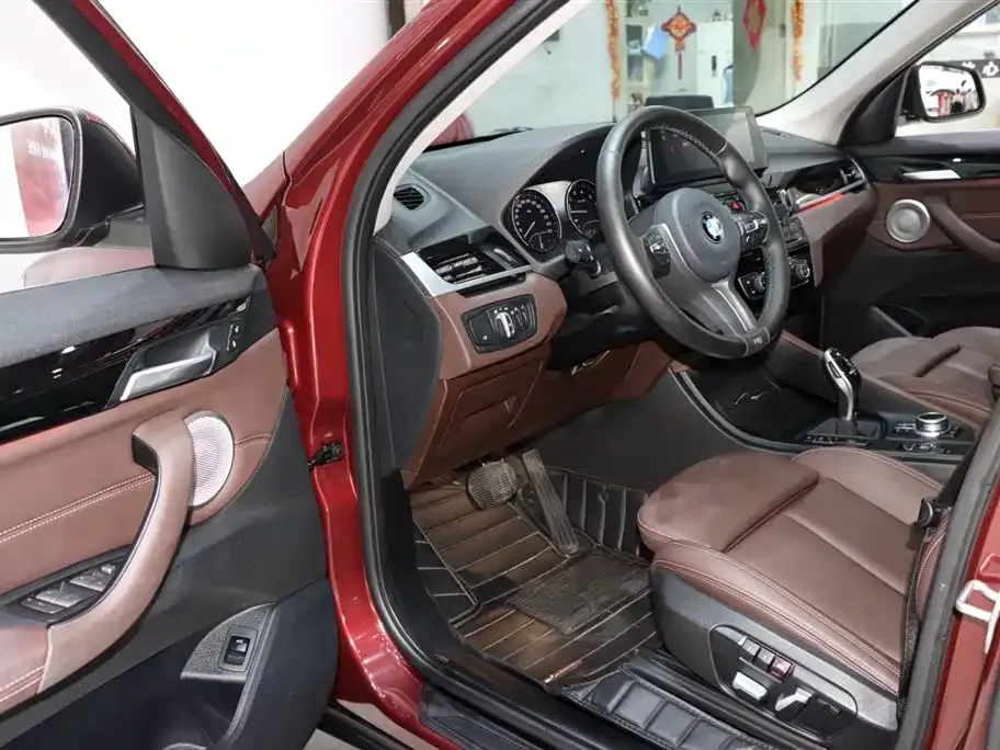 BMW X1 2021 из CN, фото 6