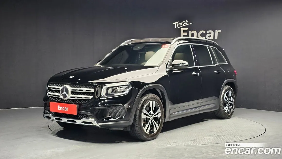 Mercedes-Benz GLB-Class — фото 1