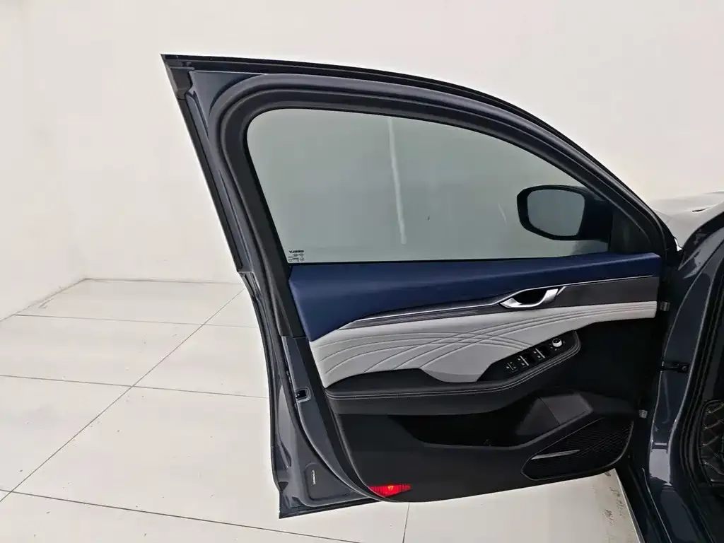 Geely Xingrui 2022 из CN, фото 8