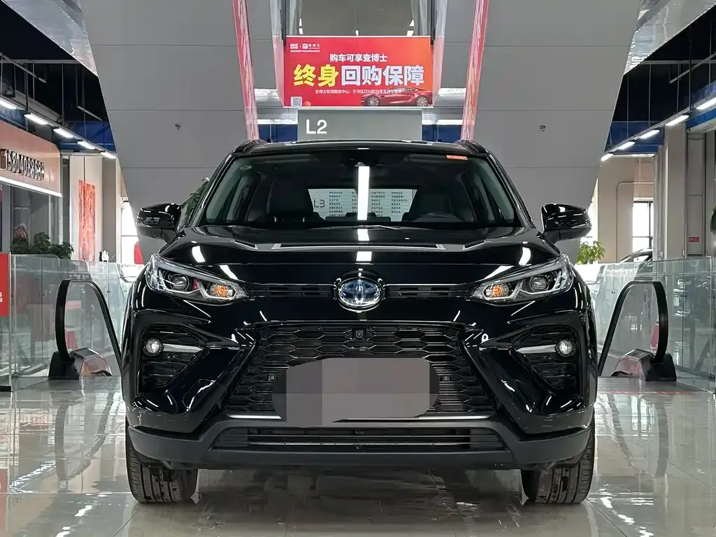 Toyota Wildlander 2023 из CN, фото 1