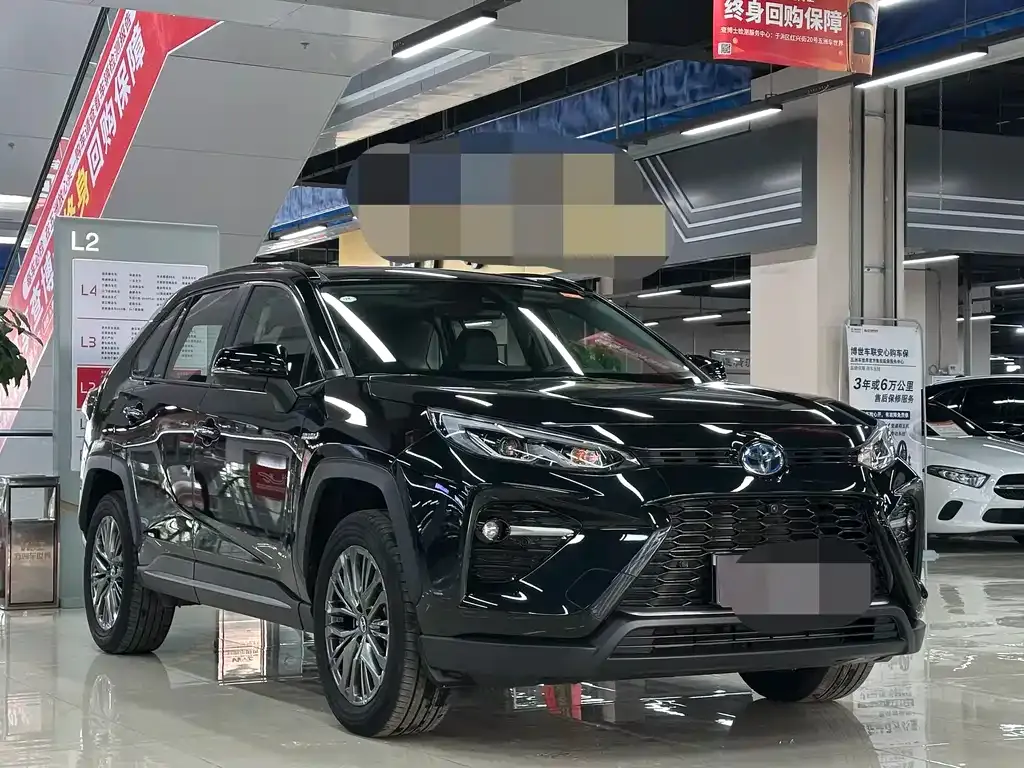 Toyota Wildlander 2023 из CN, фото 10