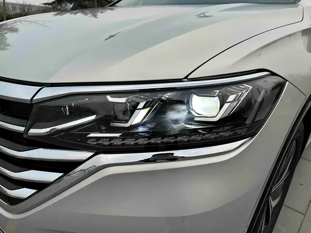Volkswagen Viloran 2023 из CN, фото 9