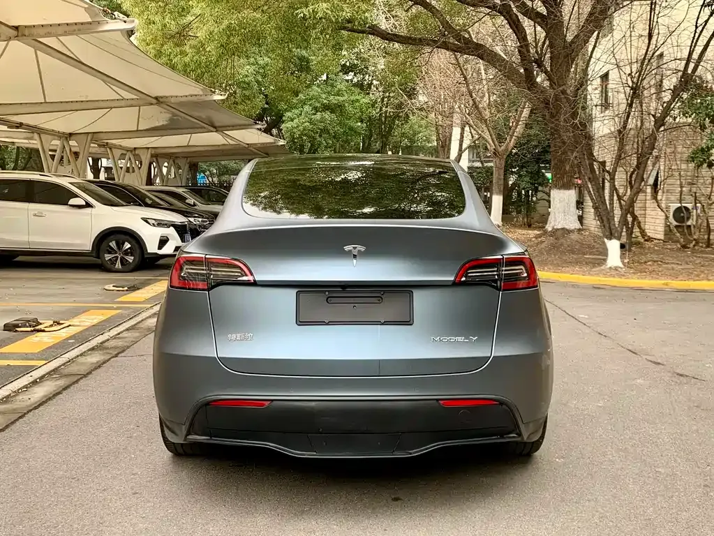 Tesla Model Y 2023 из CN, фото 10