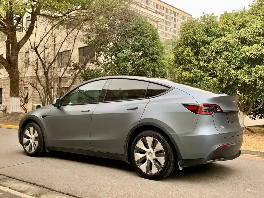 Tesla Model Y 2023 из CN, фото 5