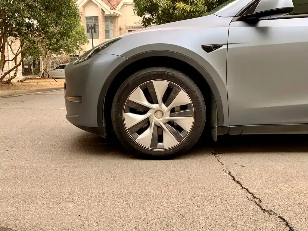 Tesla Model Y 2023 из CN, фото 7