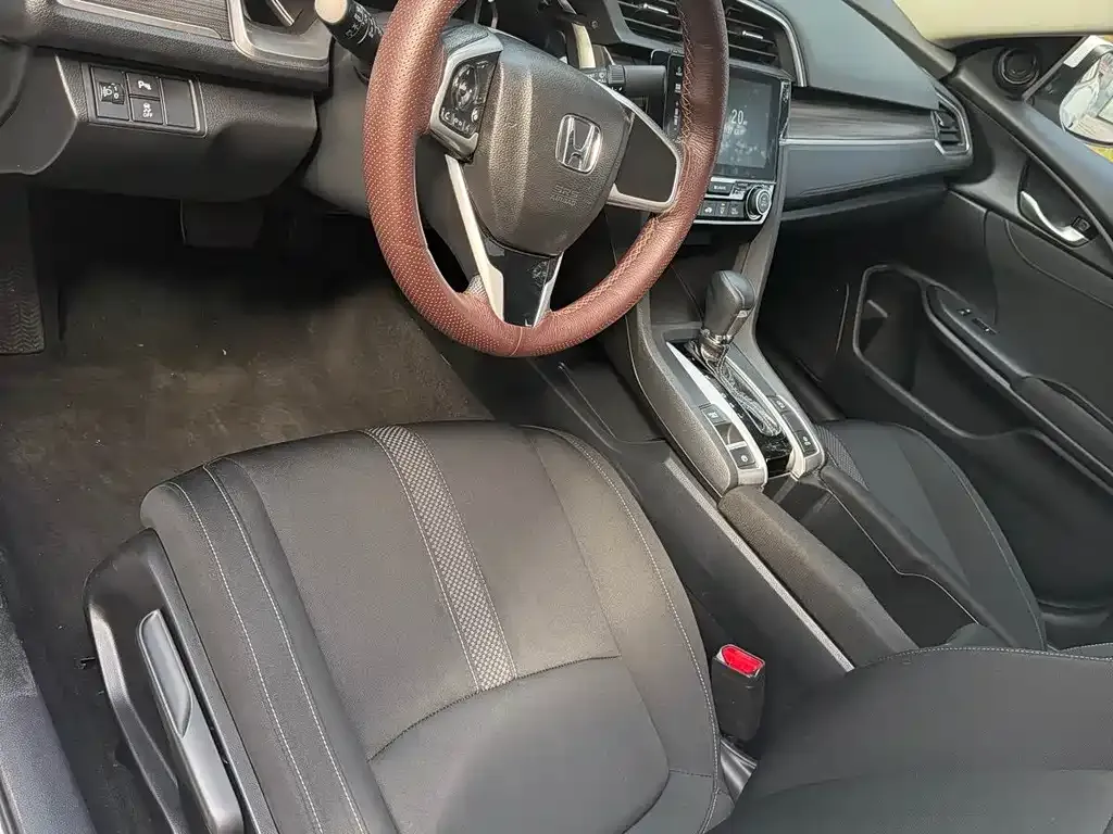Honda Civic 2021 из CN, фото 8