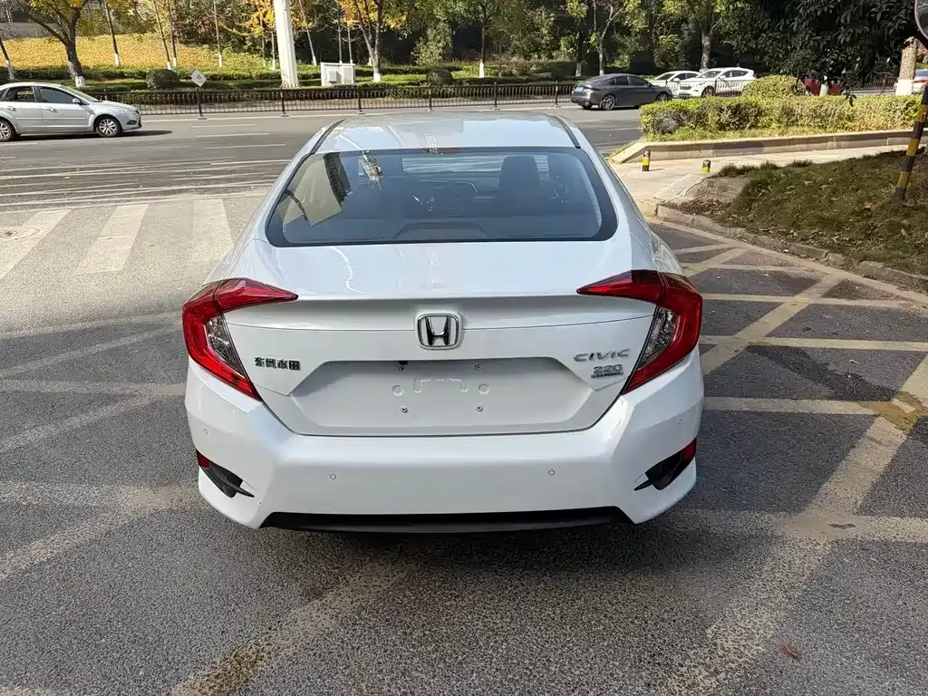 Honda Civic 2021 из CN, фото 9