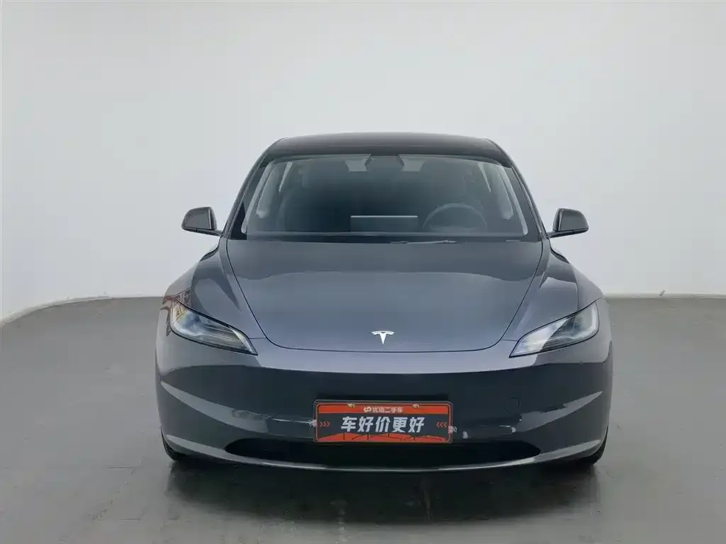 Tesla Model 3 2025 из CN, фото 2