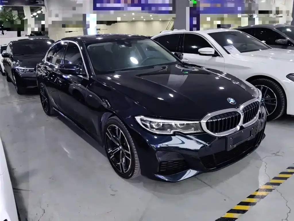 BMW 3 Series 2022 из CN, фото 3