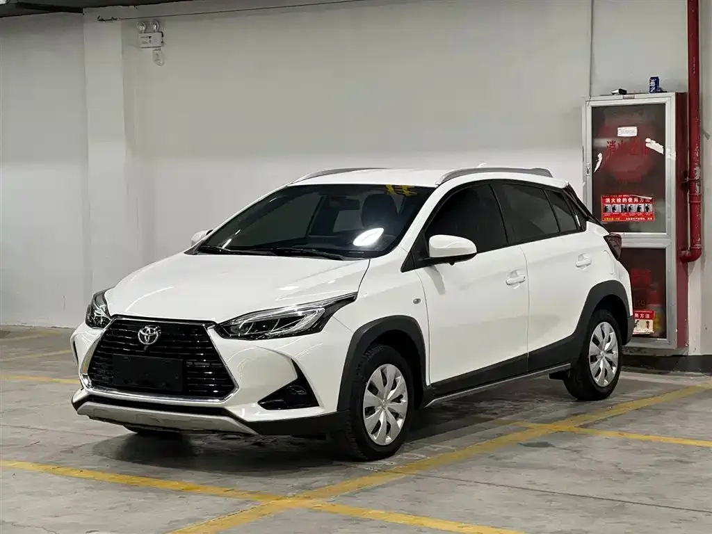 Toyota Yaris L 2022 из CN, фото 1