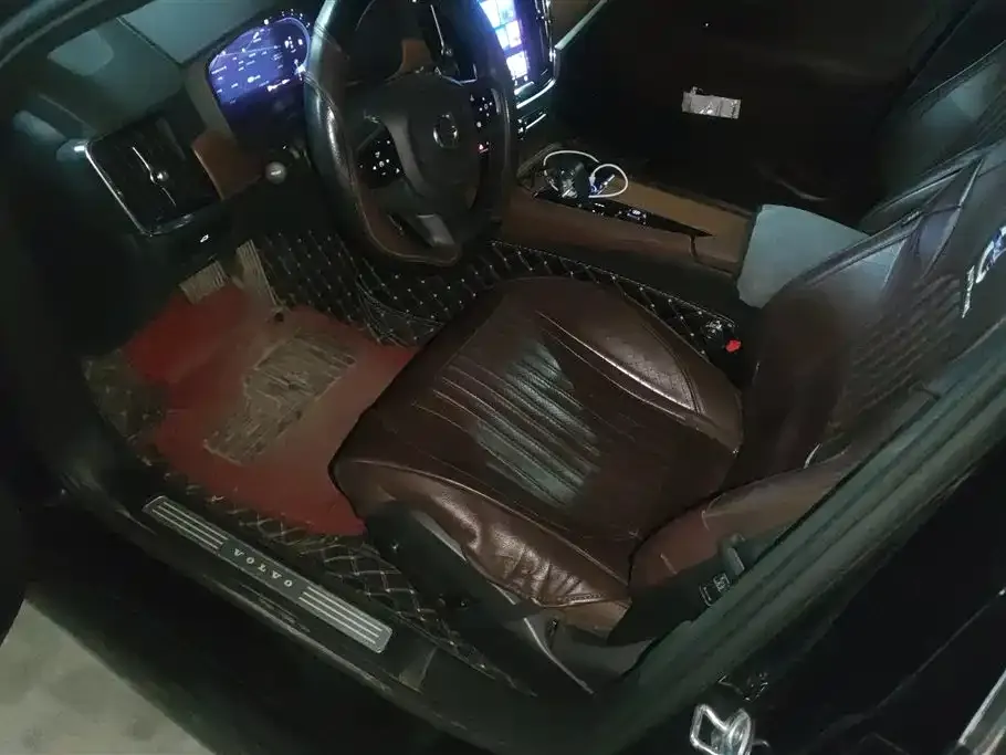 Volvo S90 2023 из CN, фото 9