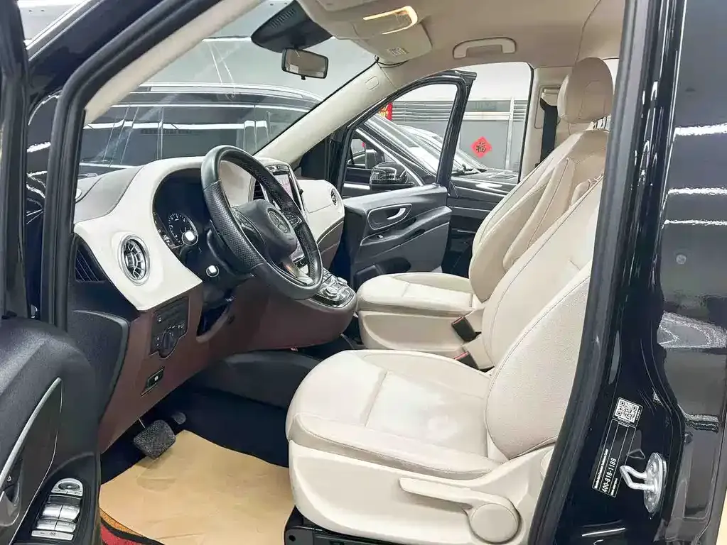 Mercedes-Benz Vito 2021 из CN, фото 7