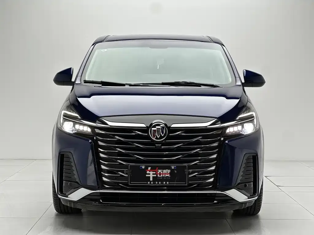 Buick GL8 2023 из CN, фото 10