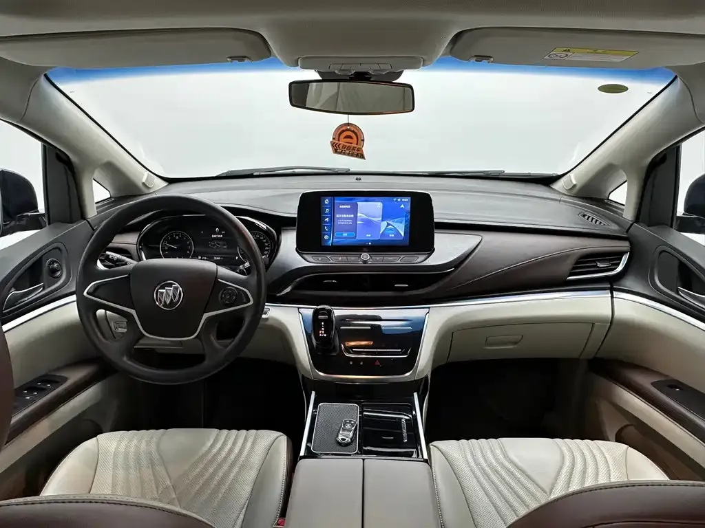 Buick GL8 2023 из CN, фото 6