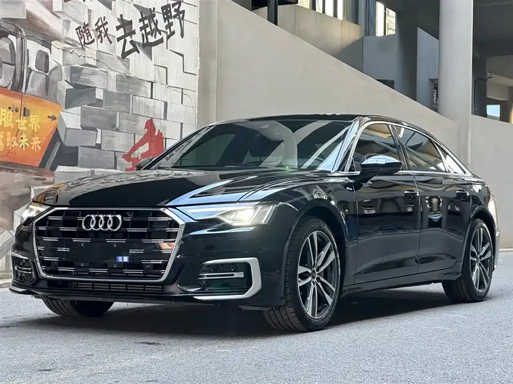 Audi A6L 2023 из CN, фото 1