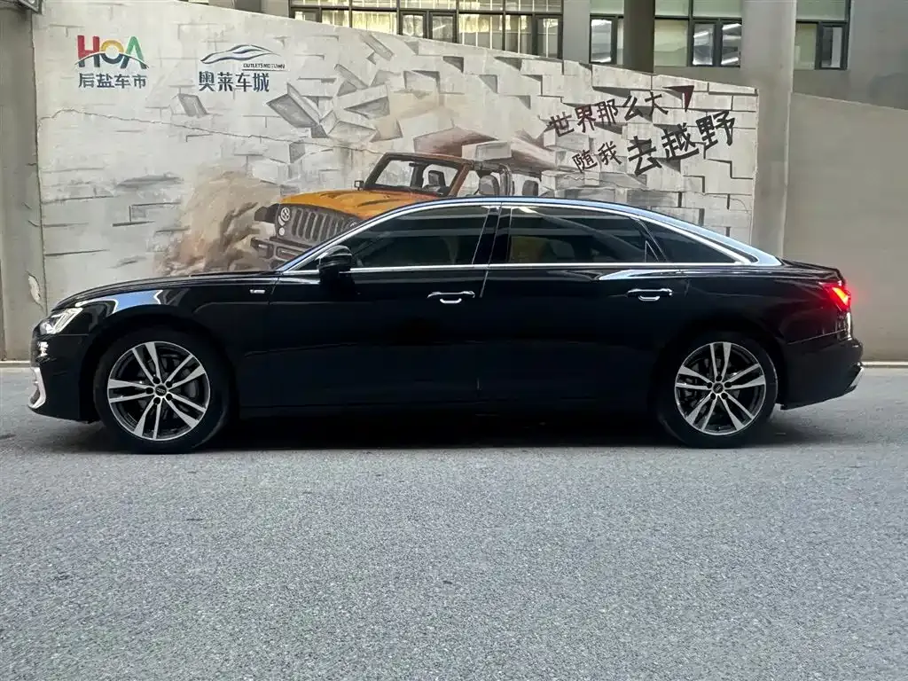 Audi A6L 2023 из CN, фото 7