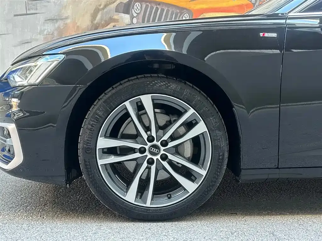 Audi A6L 2023 из CN, фото 10