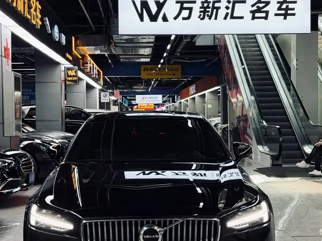 Volvo S90 2023 из CN, фото 10