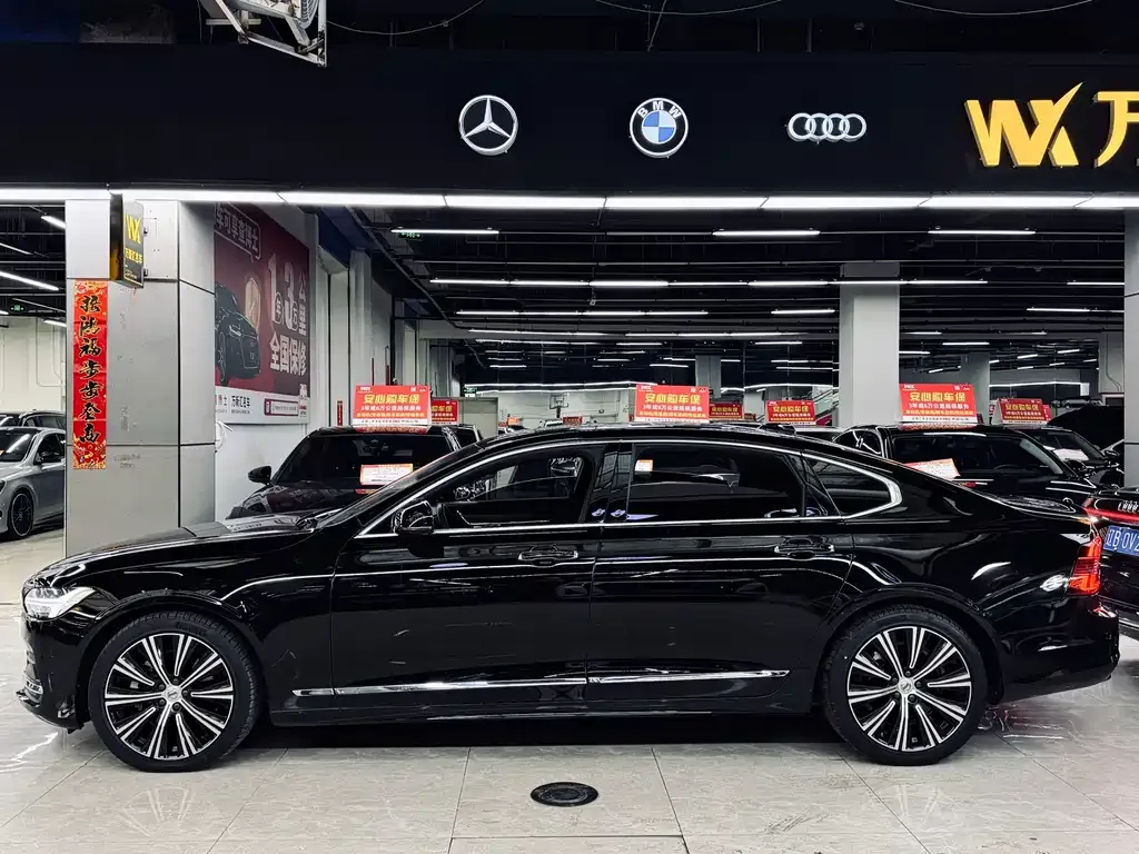 Volvo S90 2023 из CN, фото 2