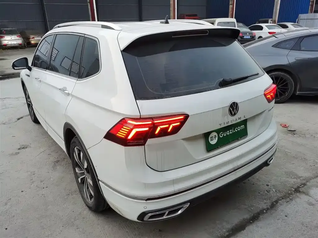 Volkswagen Tiguan L 2022 из CN, фото 10