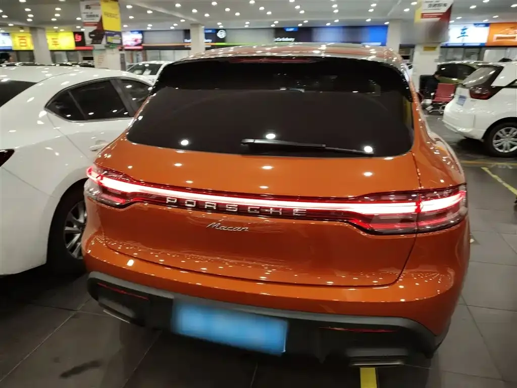 Porsche Macan 2025 из CN, фото 3