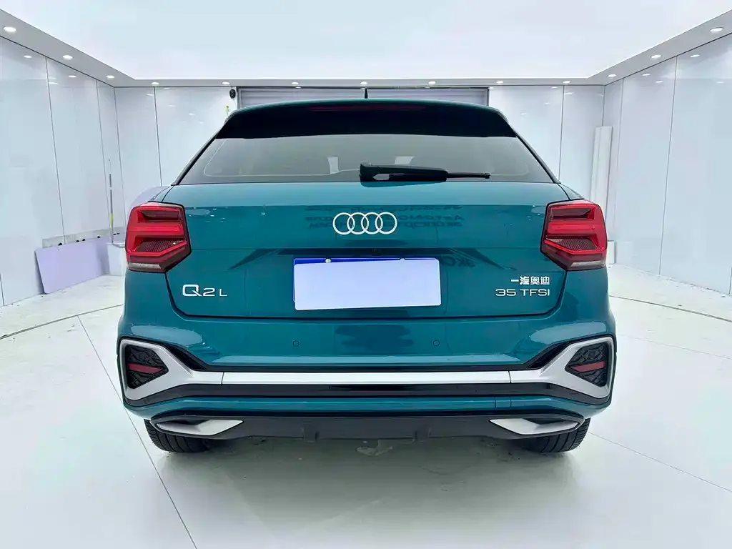 Audi Q2L 2021 из CN, фото 4