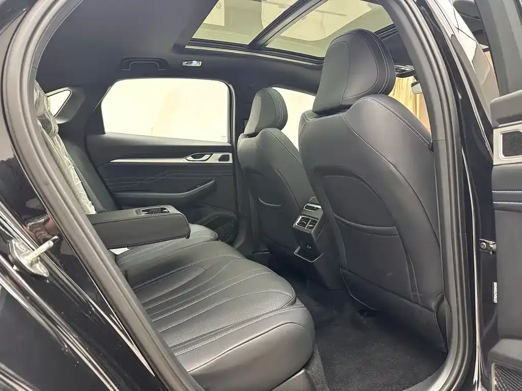 Geely Xingrui 2025 из CN, фото 4