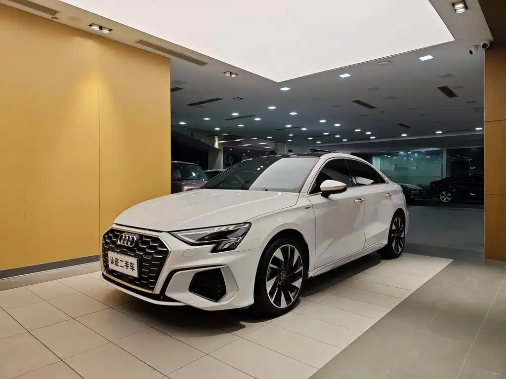 Audi A3 2022 из CN, фото 1
