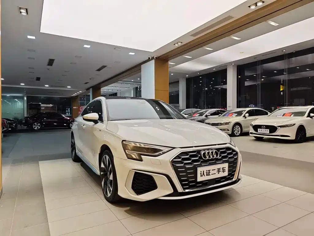 Audi A3 2022 из CN, фото 8