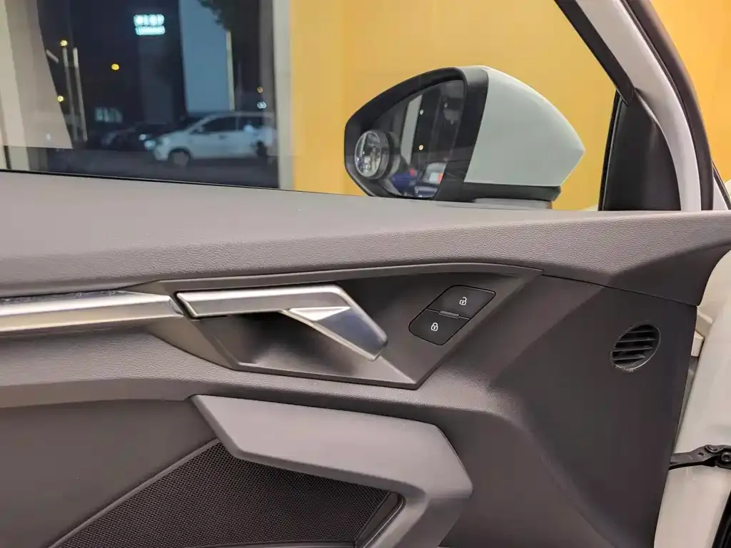 Audi A3 2022 из CN, фото 2