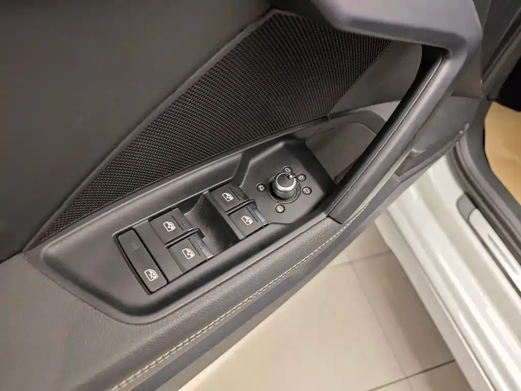 Audi A3 2022 из CN, фото 4
