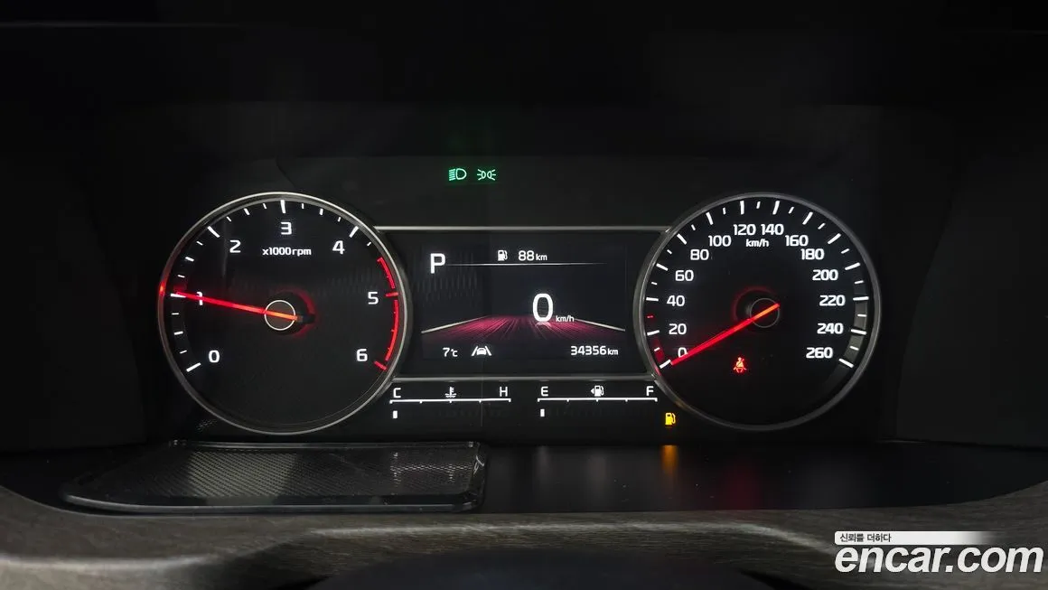 Kia Sorento — фото 3