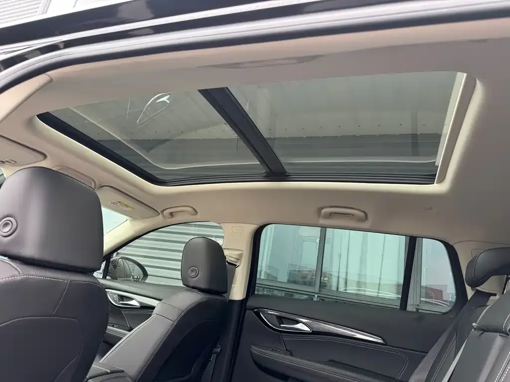 Buick Envision Plus 2022 из CN, фото 2